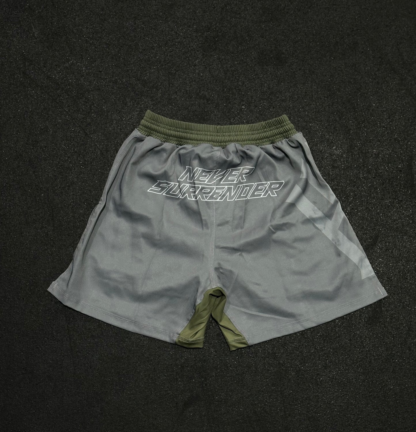 NEVER SURRENDER - MIX & MATCH - GREY - SHORTS
