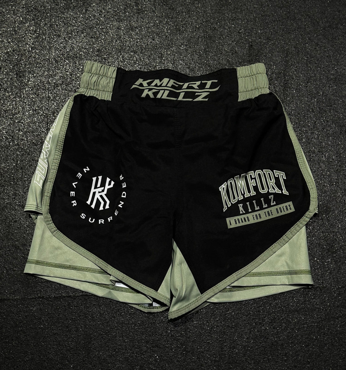 NEVER SURRENDER - MIX & MATCH - SHORTS (LADIES)