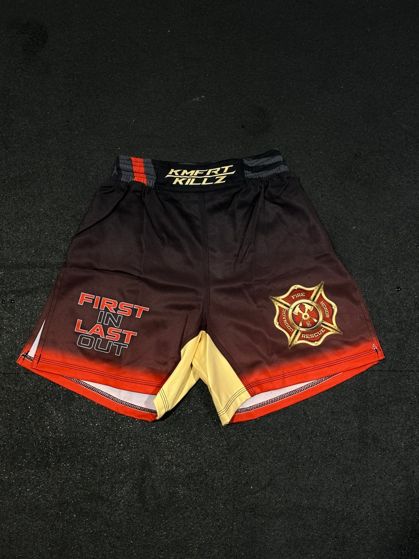 FIRST IN, LAST OUT - SHORTS