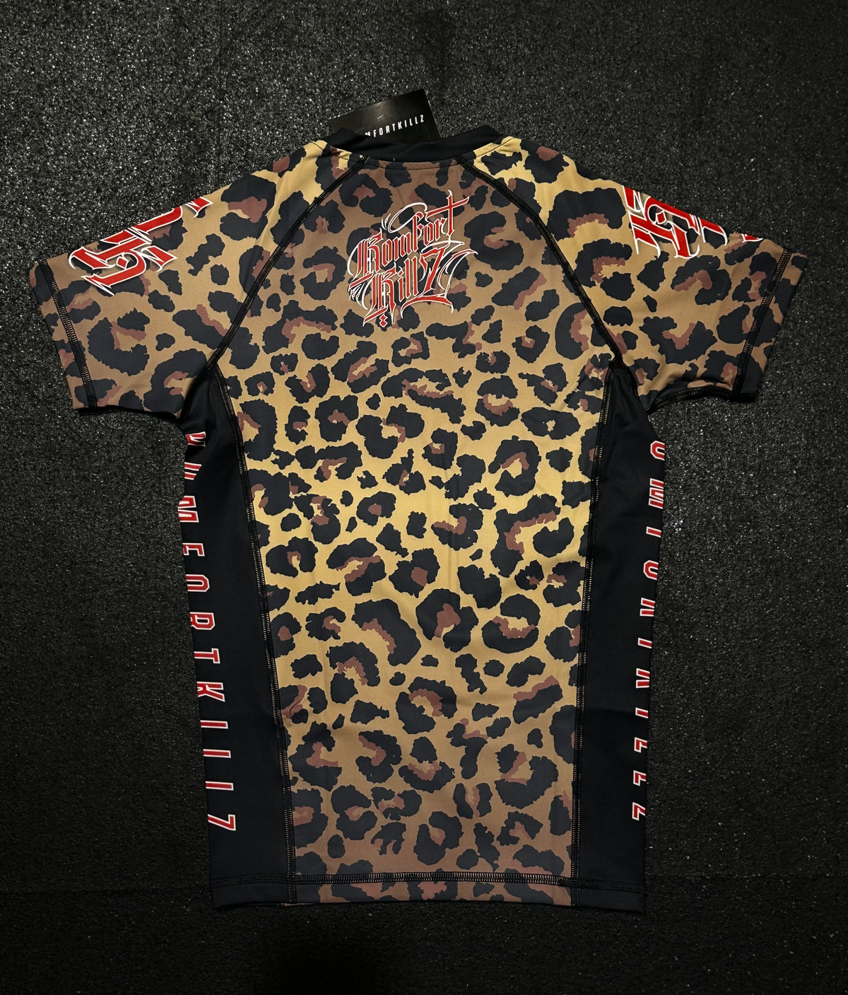 THE WILD CAT - CLASSIC LEOPARD - RASH GUARD (LADIES)