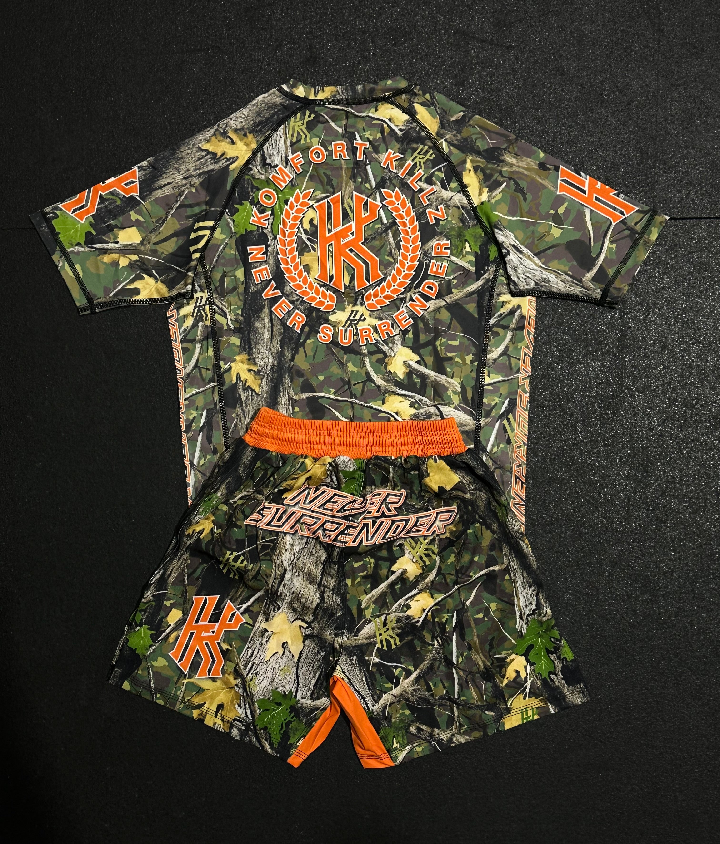 NEVER SURRENDER - CLASSIC CAMOUFLAGE- SHORTS – KOMFORT KILLZ