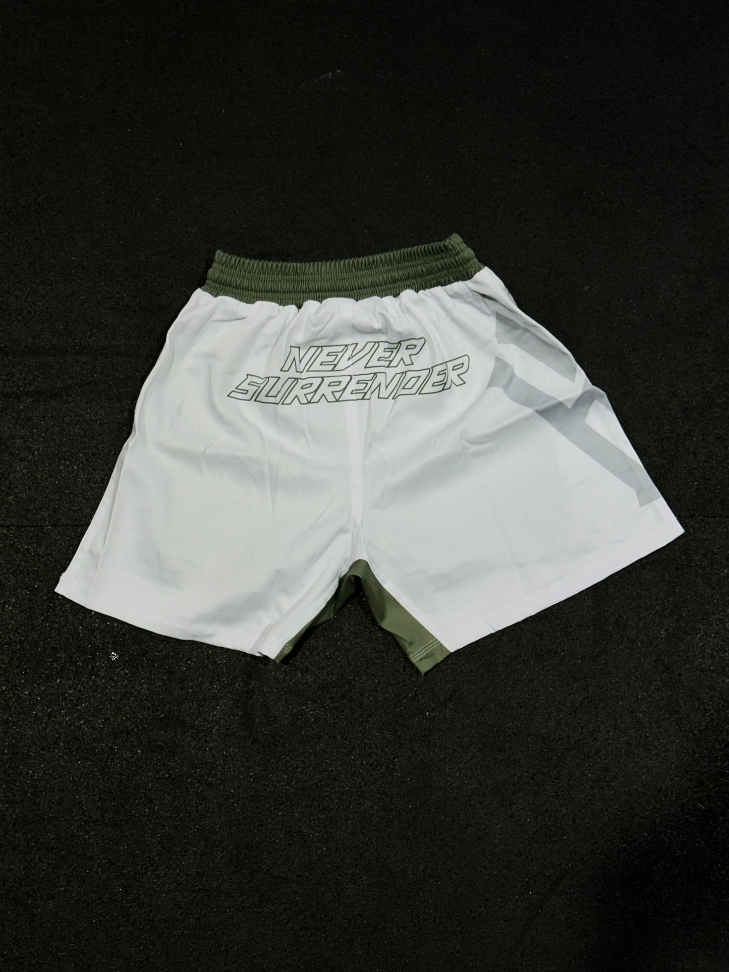 NEVER SURRENDER - MIX & MATCH - WHITE - SHORTS